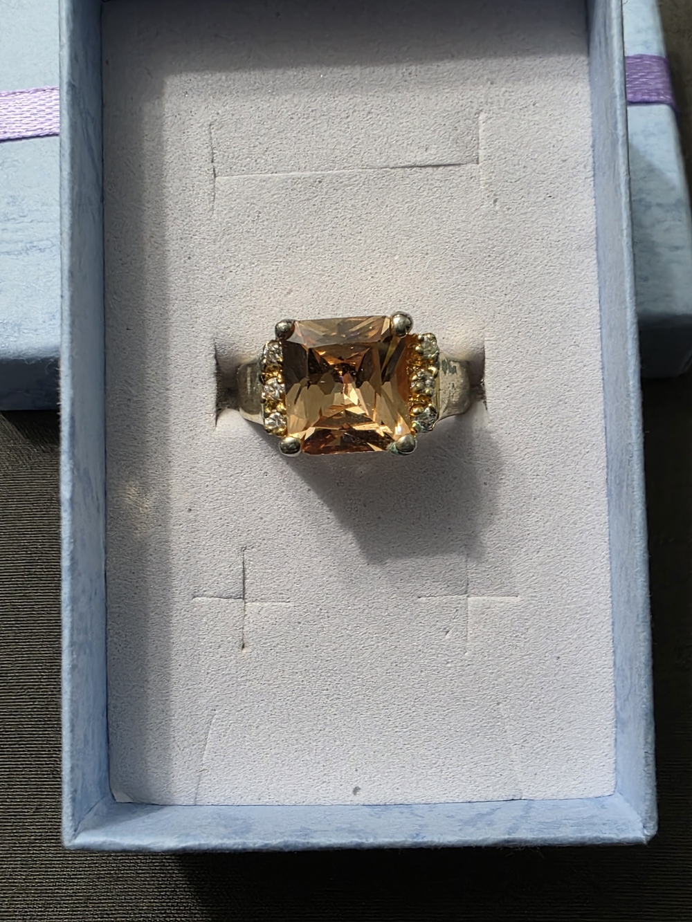 Estate - Gold-Tone - Citrine/Amber Colored Stone Ring - 466